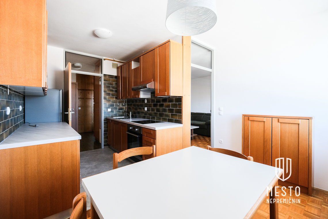Two-bedroom apartment in Bežigrad — near the Mercator office building – 7