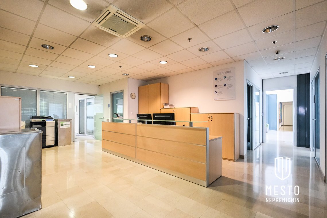 Commercial space in a business building near Bežigrad – 6