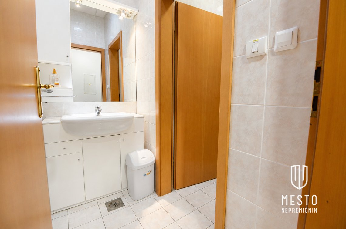 Poslovni prostor v Štepanjskem naselju – Litijska cesta, Ljubljana – 8
